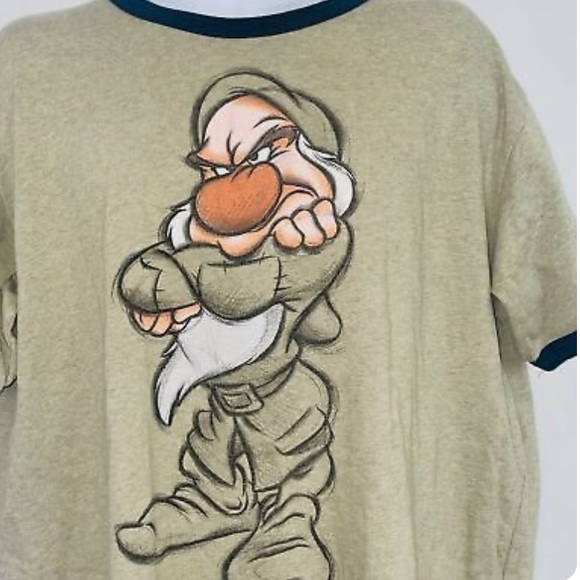 Grumpy Seven Dwarfs Disney Studio Collection Mens Ringer TShirt Size L - Picture 2 of 4